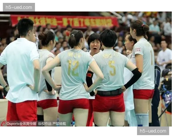 亚锦赛出现罕见双肩着地，伊朗选手开场18秒终结比赛